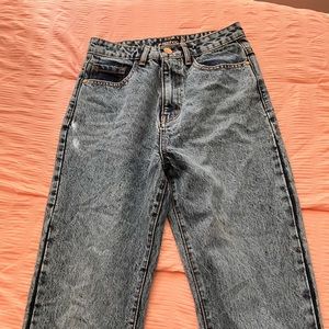 Boohoos straight leg denim jeans